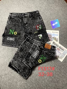 Short Nicker Jean